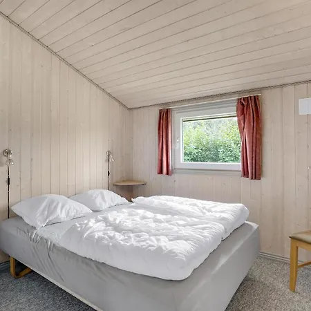 Holiday home Stunning In With Wifi